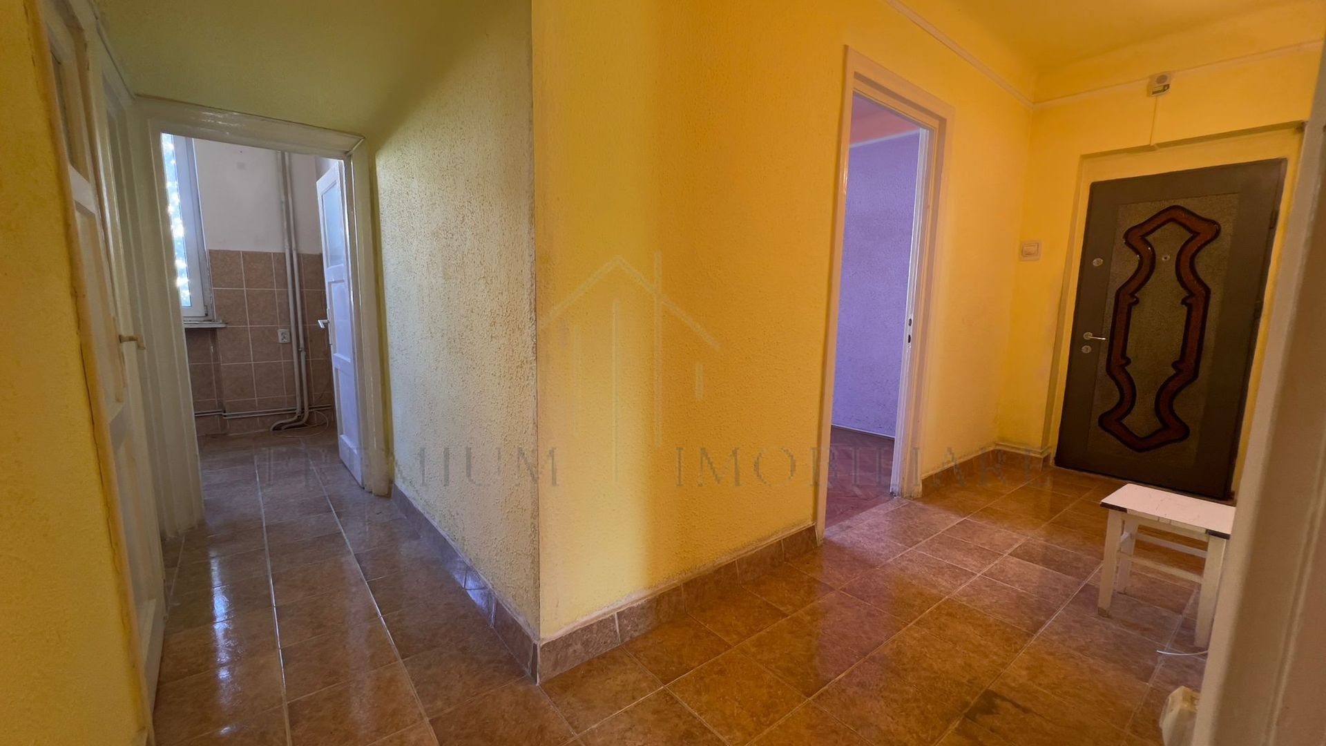 Apartament 2 camere central - Poză 1