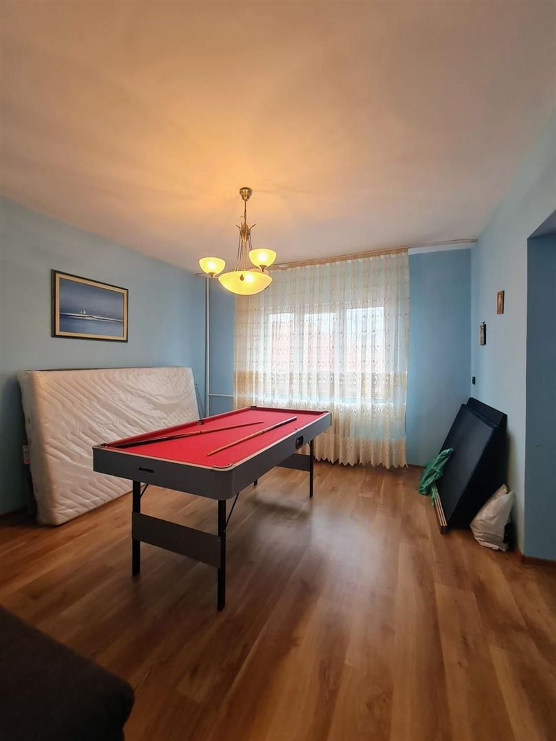 Casa D+P+E  zona Garii Oradea - Poză 9