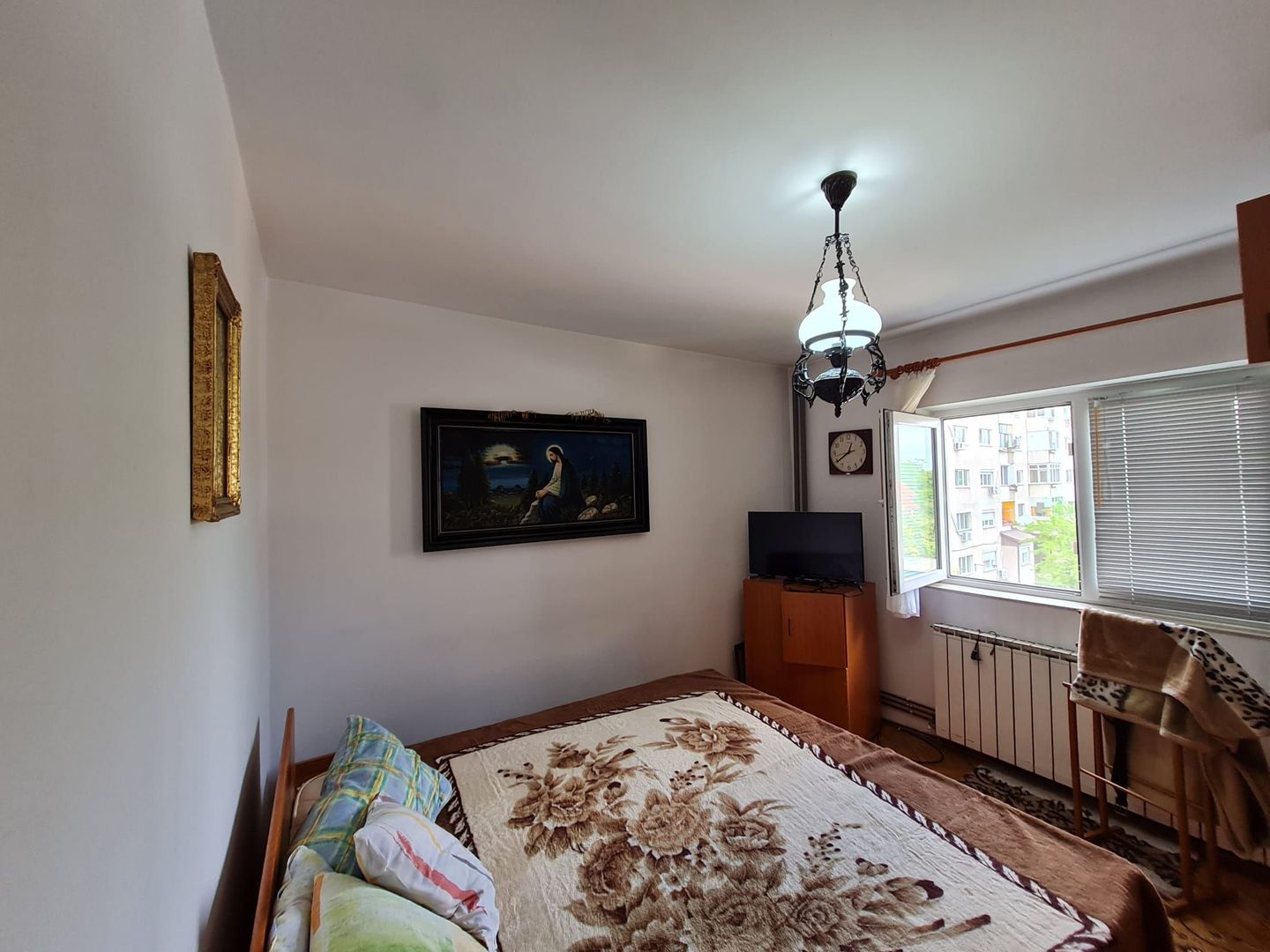Apartament decomandat 2 camere - Poză 3