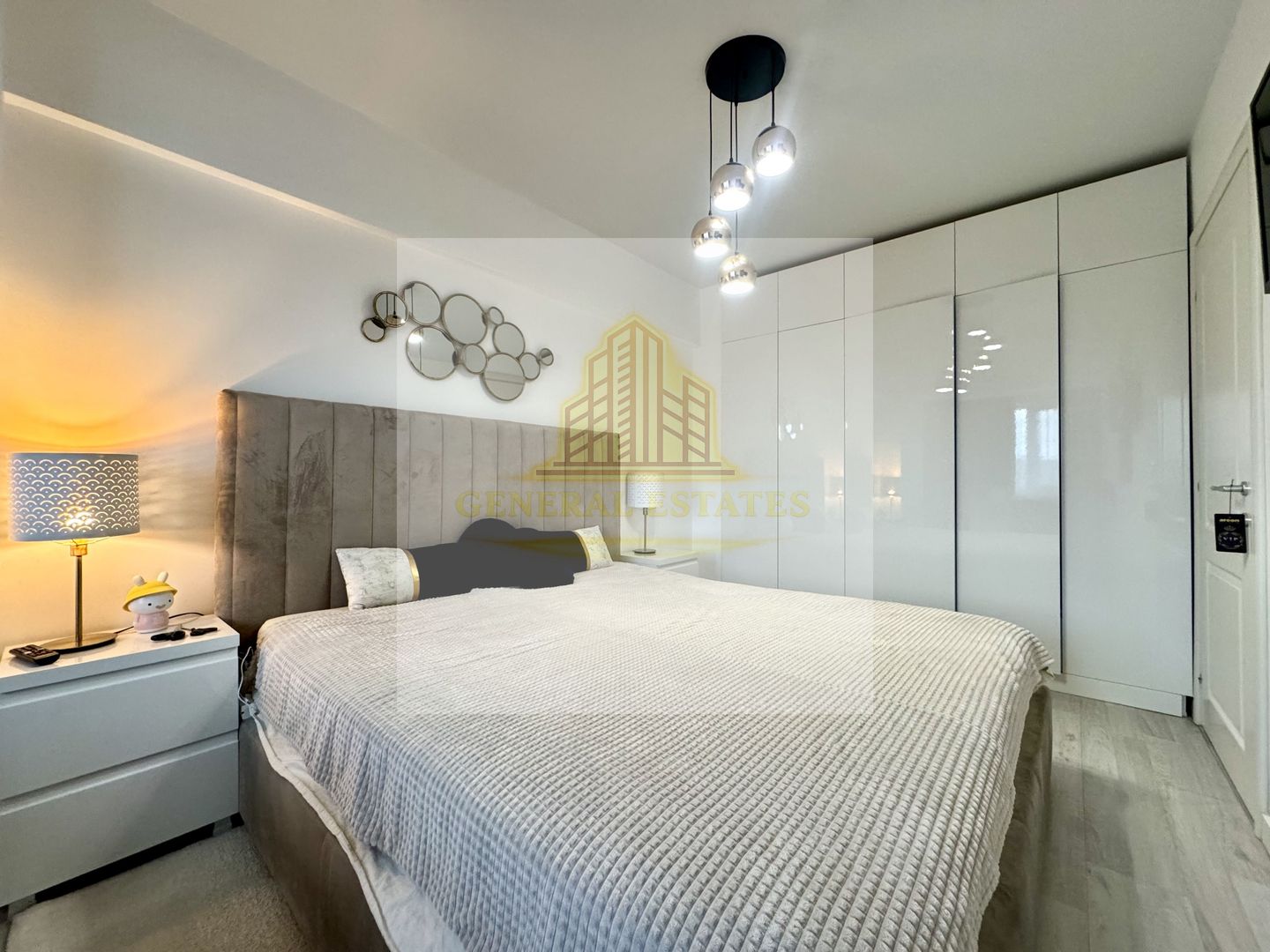 Vânzare apartament cu 2 camere, 56 m.p. în Tătărași - Evergreen Towers - Poză 12