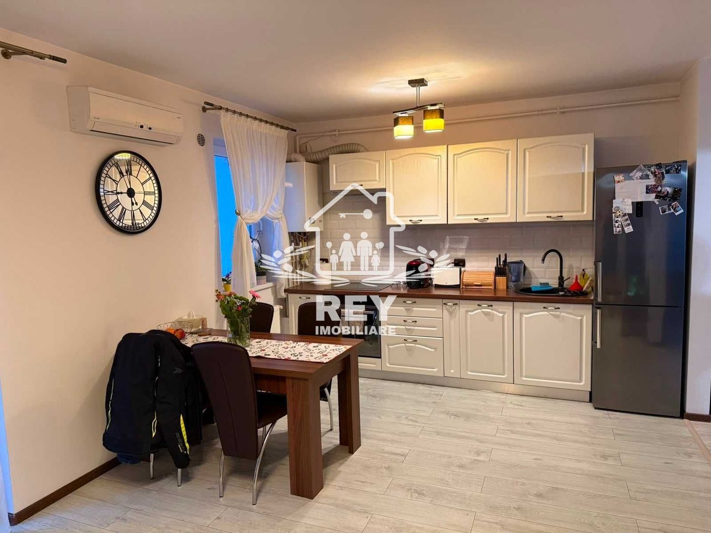 Apartament etaj 1/City Residence – Mobilat, Utilat, Parcare, Balcon - Poză 2