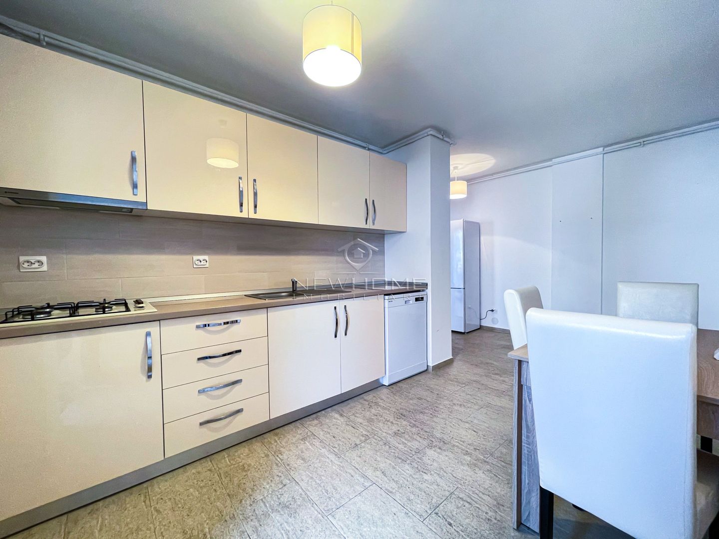 Apartament de inchiriat 2 camere decomandat zona Iulius Mall - Poză 15