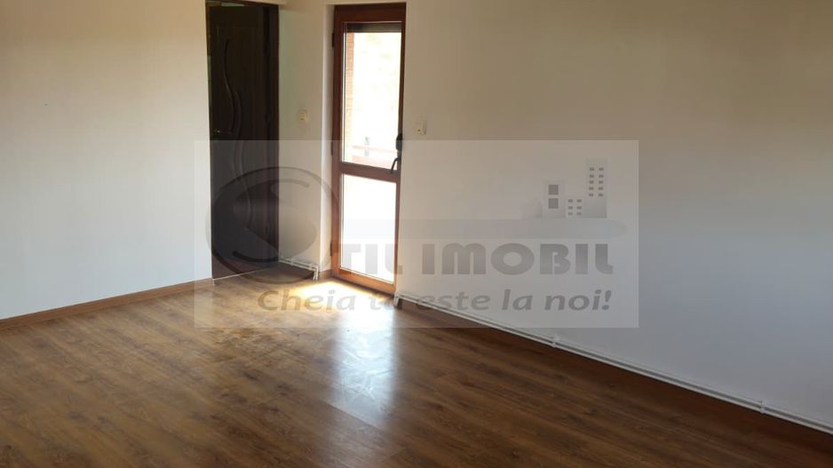 Apartament cu 3 camere, 70mp, zona Bucium - Poză 8