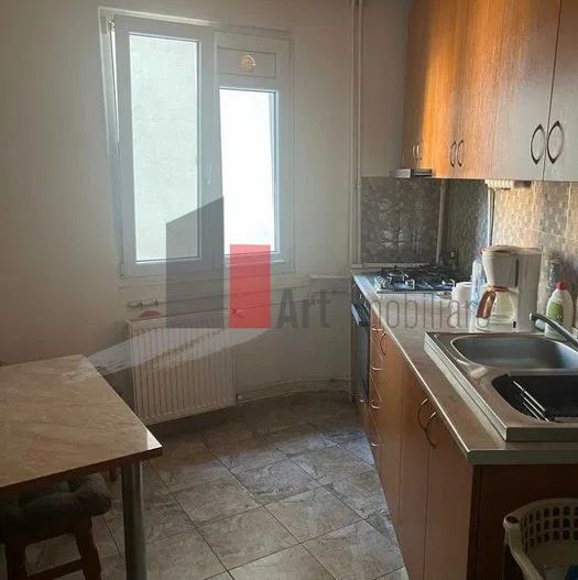 Apartament 2 camere, decomandat, Barajul Sadului, 5 minute față de stația Titan - Poză 5