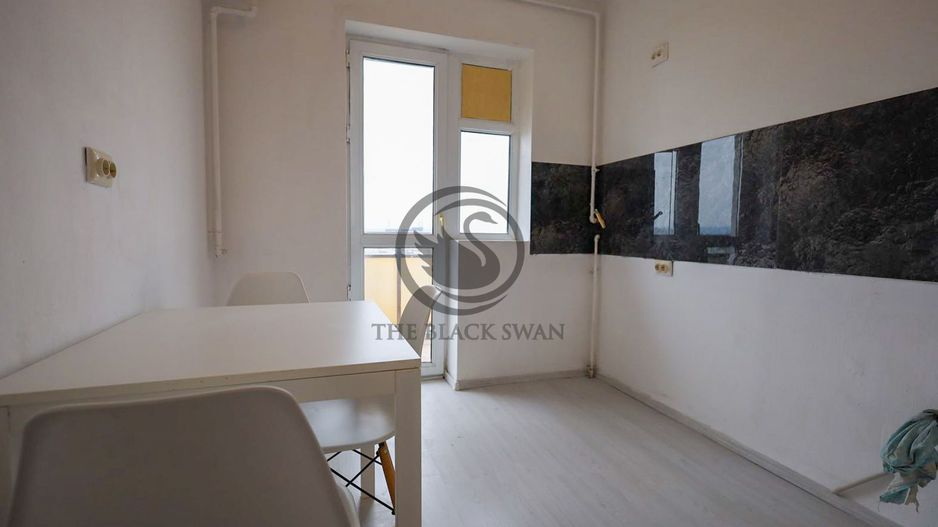 Apartament 3 camere de vanzare | Malu Rosu | Balcon 12mp | Comision 0% - Poză 8