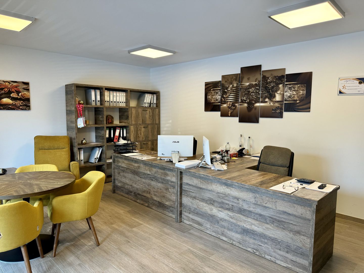 Spațiu de Birou de Închiriat, Amenajat Modern, 40 mp Utili - Poză 3