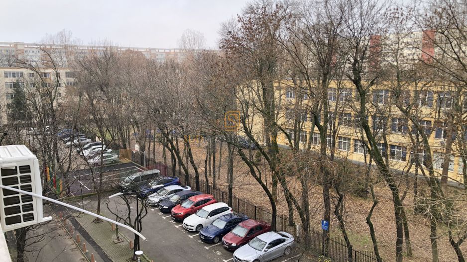 Apartament 2 camere de vânzare, 4/9, zona Obregia-Berceni, Comision 0% - Poză 2