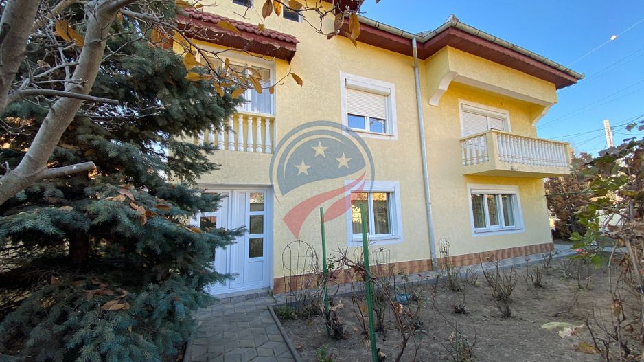 VILA GENEROASA CU TEREN 720 METRI IN APROPIEREA  ELECTROPUTERE MALL - Poză 1