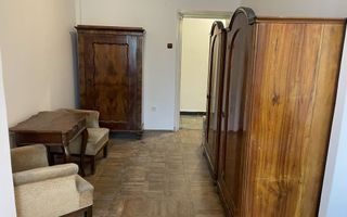 Apartament ultracentral– 37 mp, bloc cu lift. - Poză 2