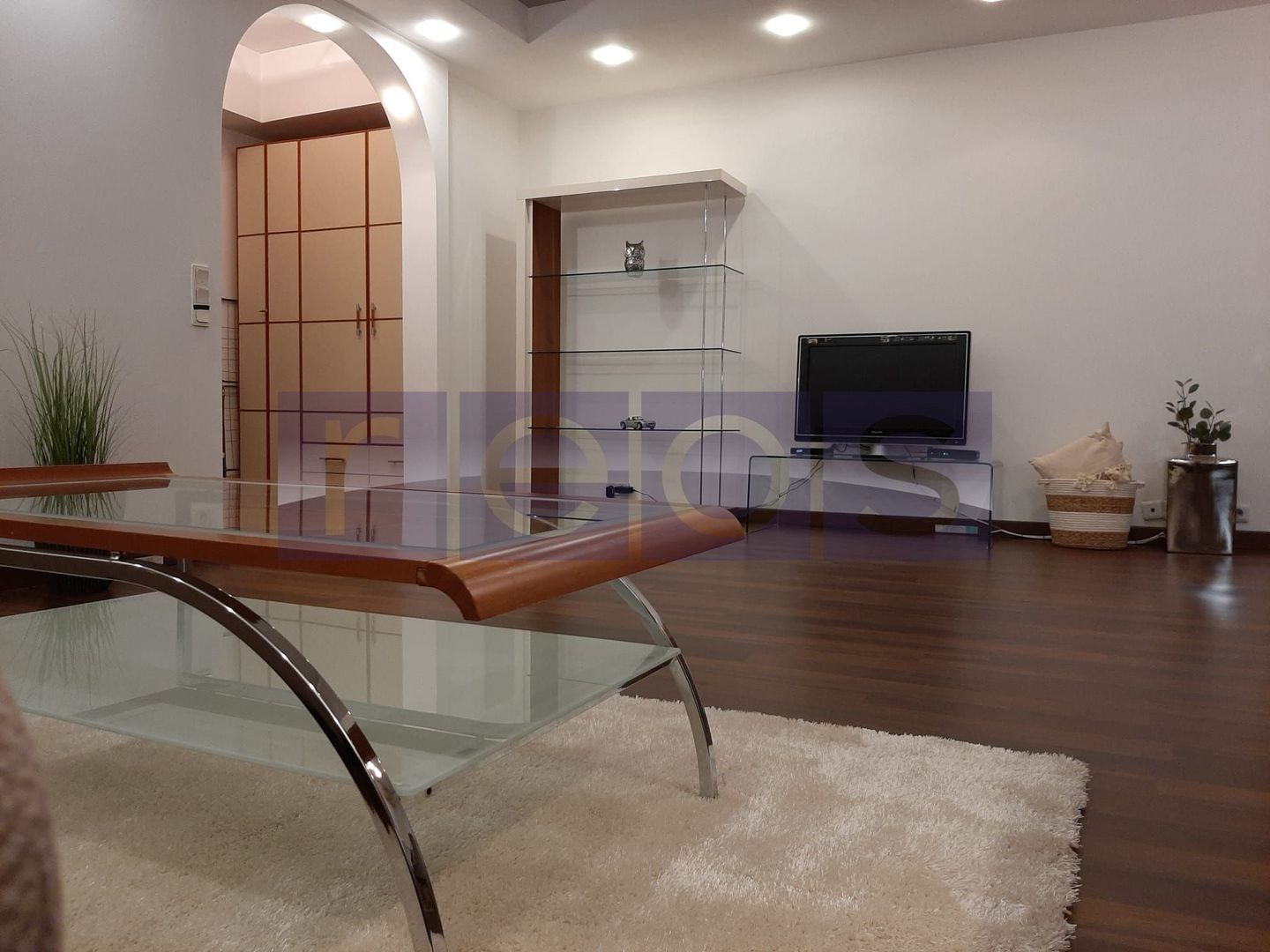 APARTAMENT | 2 CAMERE | HERĂSTRĂU - Poză 2