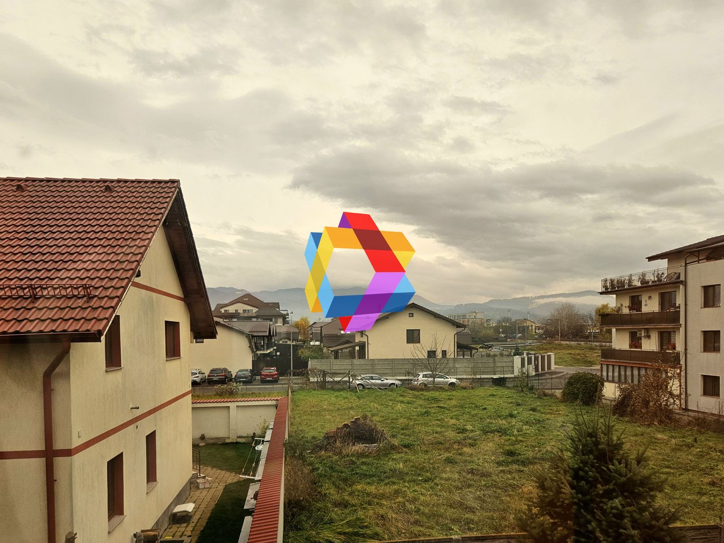 Oportunitate - Casă individuala Tractorul 180 mp , zona Coresi - Poză 1