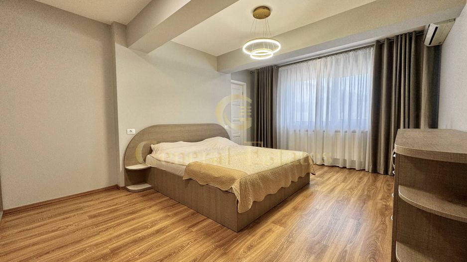 Vânzare apartament cu 3 camere - 130 m.p - în Zona CUG, Iași. - Poză 15