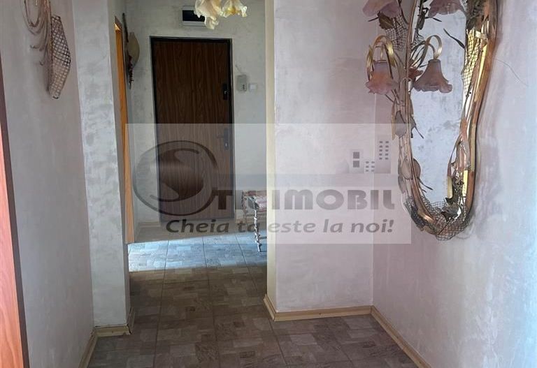 AP 4 CAM DEC.  BL.PE CADRE 1984 ZONA PACURARI  LA BULEVARD LIBER - Poză 2