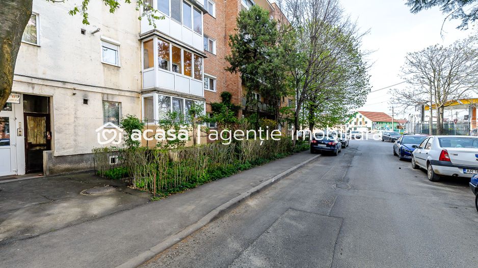 REZERVAT! Apartement cu 2 camere, Micalaca, etajul 1. - Poză 2