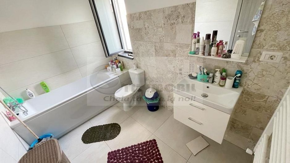 CASA  BUCIUM VISANI INSIRUITA  P+1 STATIE TRANSPORT PUBLIC - Poză 2