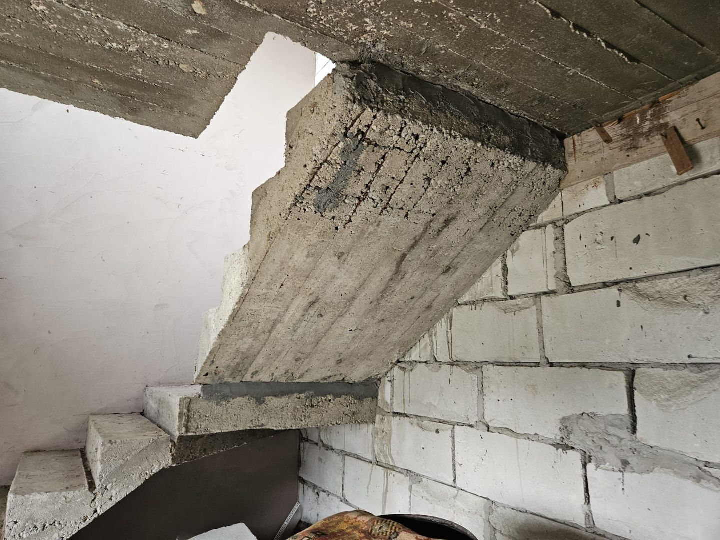 Vila spațioasă tip duplex – ideală pentru două familii Prundu, Pitești - Poză 14