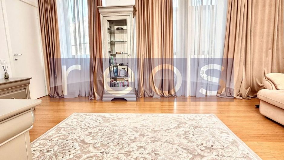 DE VANZARE APARTAMENT 2 CAMERE, 2 BAI, MOBILAT SI UTILAT | ZONA 13 SEPTEMBRIE - Poză 3