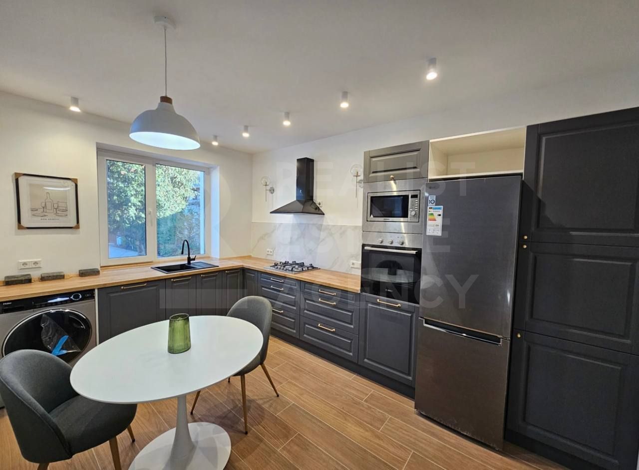 Chirie, casă, 3 camere, str. Constantin Brîncuși, Botanica - Poză 3