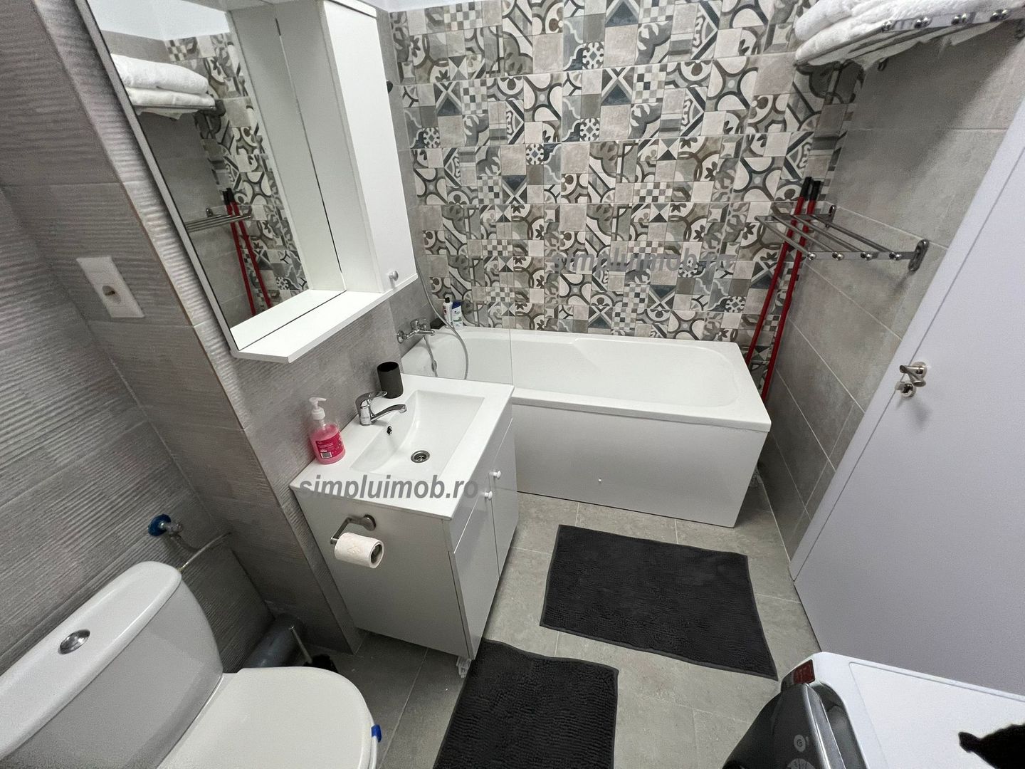Titan 2 Camere Bloc Nou Terasa Parcare - Poză 1