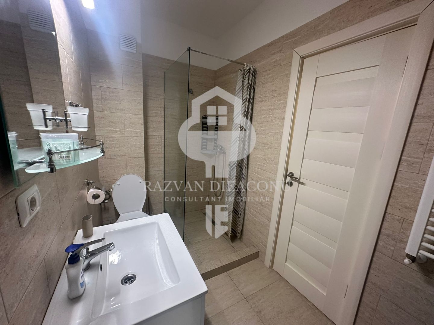 De vanzare Apartament Mamaia Nord - Poză 3