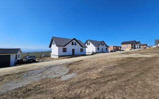 Casă panoramica 210 mp utili D+P+pod pivnita si teren 350 Sura Mare - Poză 6