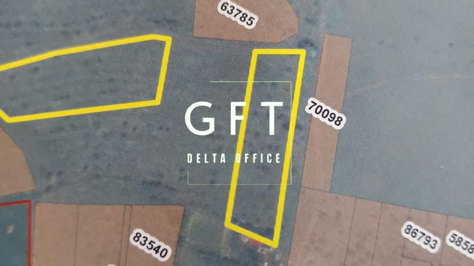 Teren extravilan 4400 mp /3515 mp - Poză 1