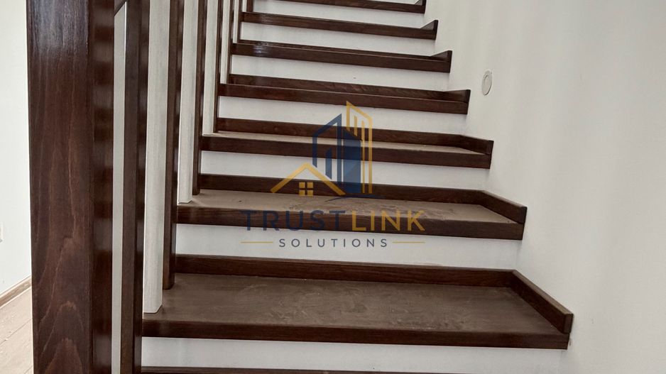 Casa gata de Mutare intrare Berceni strada Sperantei - Poză 8