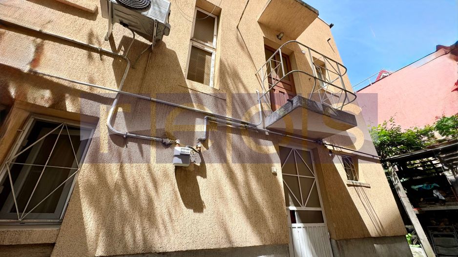 VÂNZARE CASĂ ZONA DOMENII - Strada Aviator Maior Ștefan Sănătescu - Poză 1