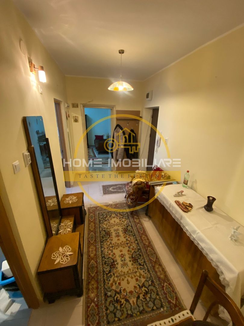 Tudor Vladimirescu/ Apartament 2 camere/ Decomandat/ Ideal pentru Investitie - Poză 7