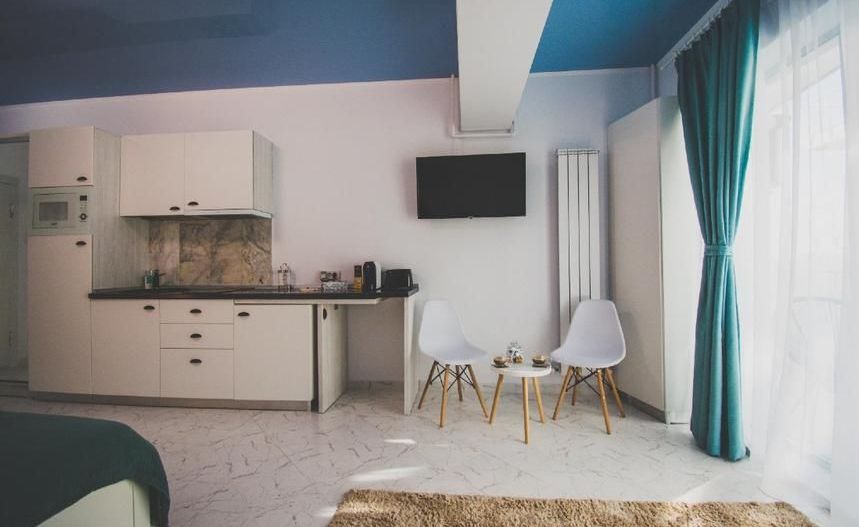 Studiou în prima linie la mare, cu vedere directă la mare - Poză 3