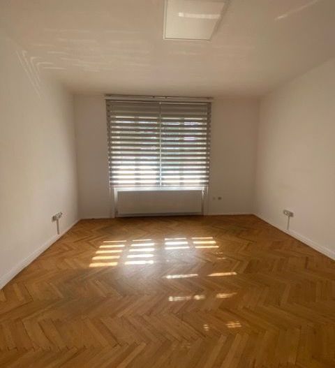 Spatiu de birou zona centrală - Poză 19