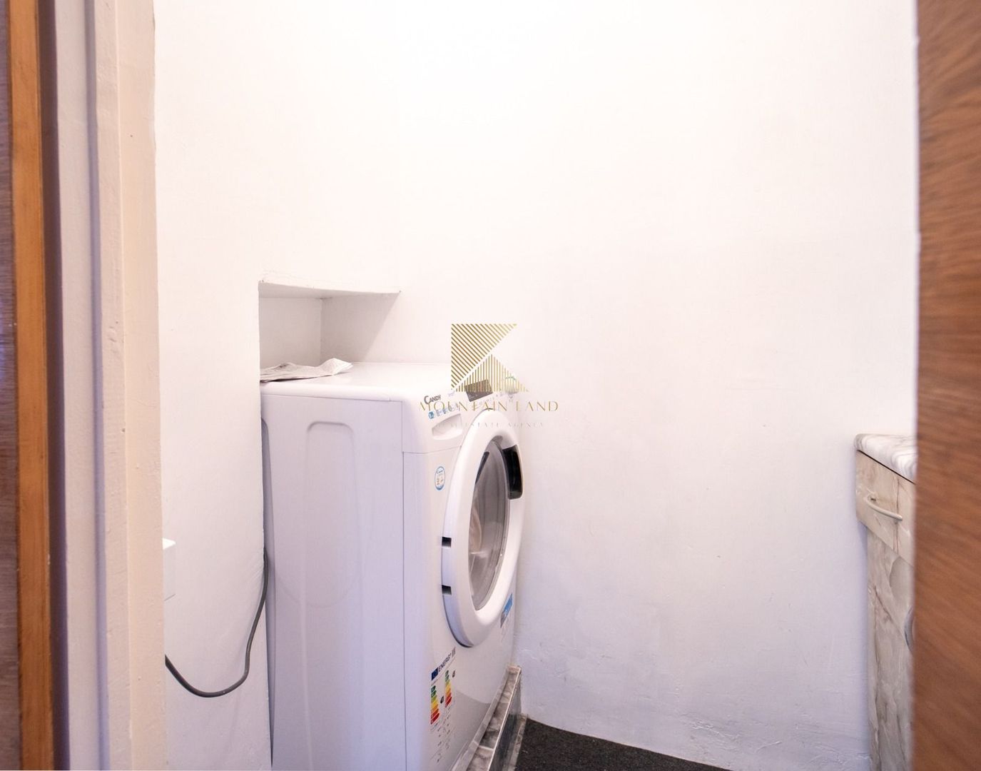 Apartament modern, decomandat de 3 camere, 65 mp utili, zona Bartolome - Poză 14