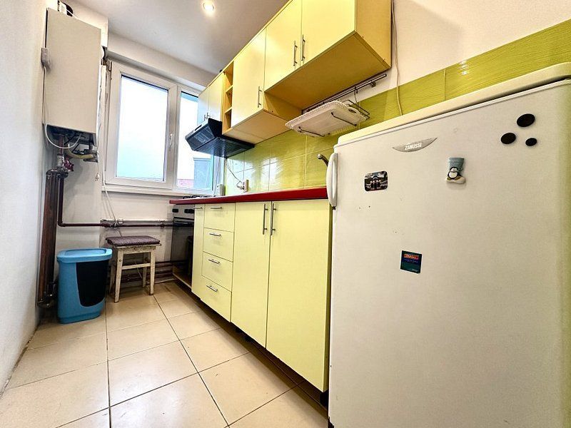Apartament cu 3 camere de vânzare - Poză 13