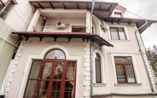 Chirie,casă, 350 mp, strada Nicolae Iorga, Centru - Poză 1