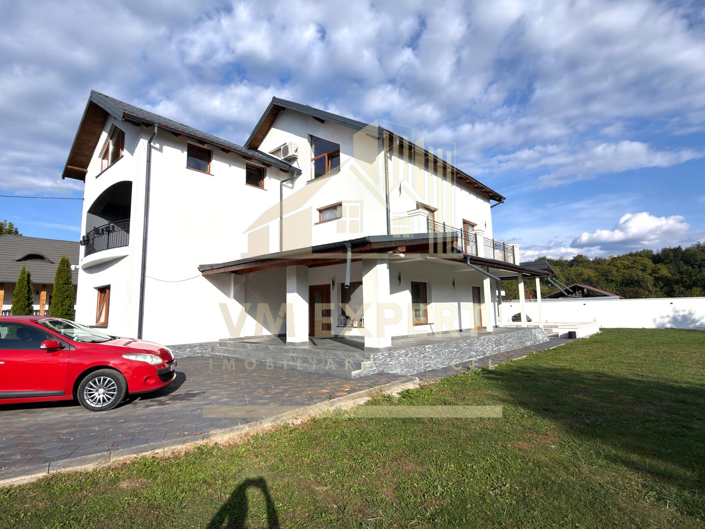 CASĂ 5 CAMERE TEREN 1600 MP CAMPULUNG - Poză 65