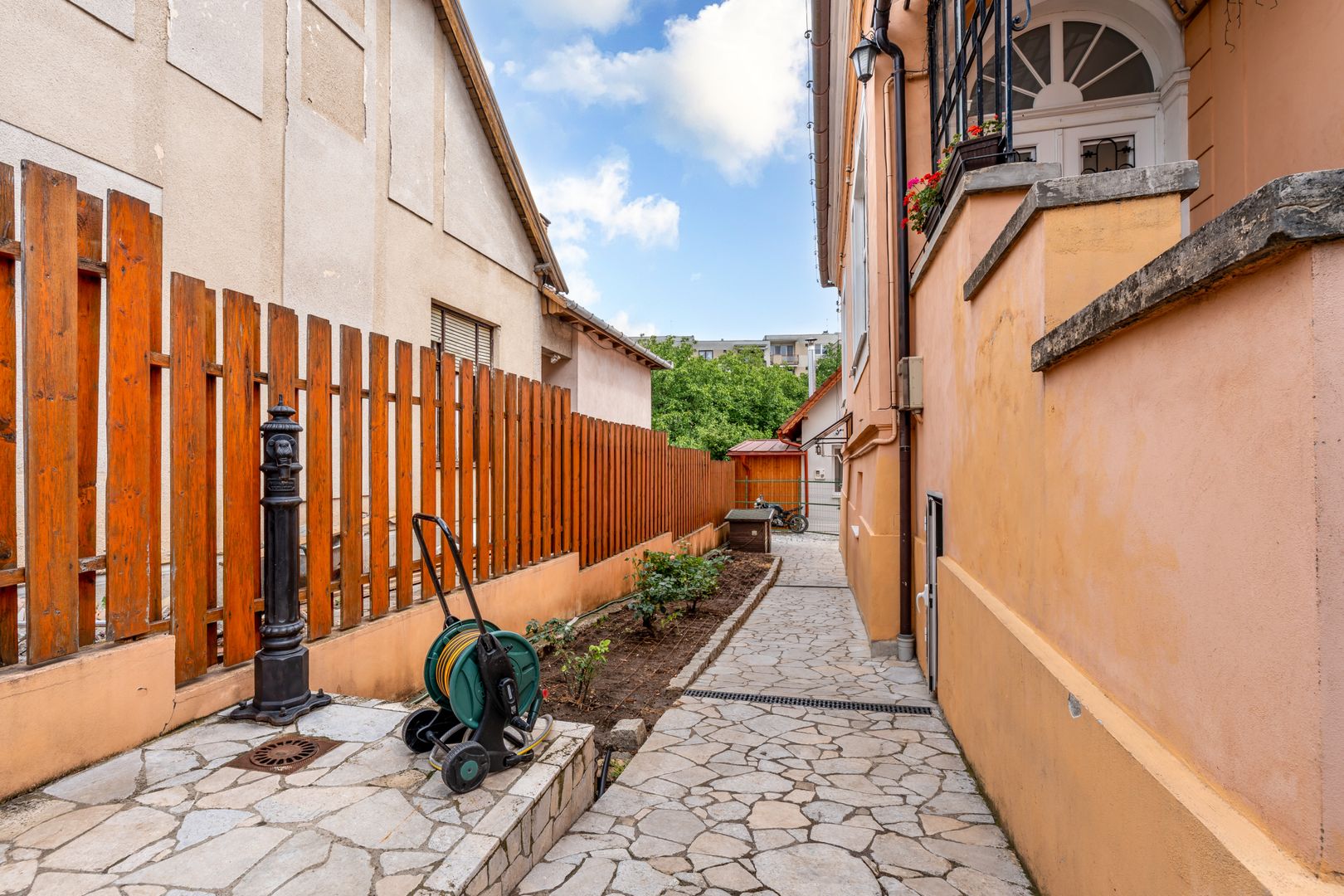 Vila interbelica in Andrei Muresanu - Poză 11