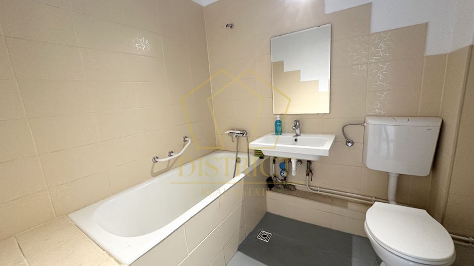 Apartament cu 3 camere | Complexul Studentesc - Poză 10