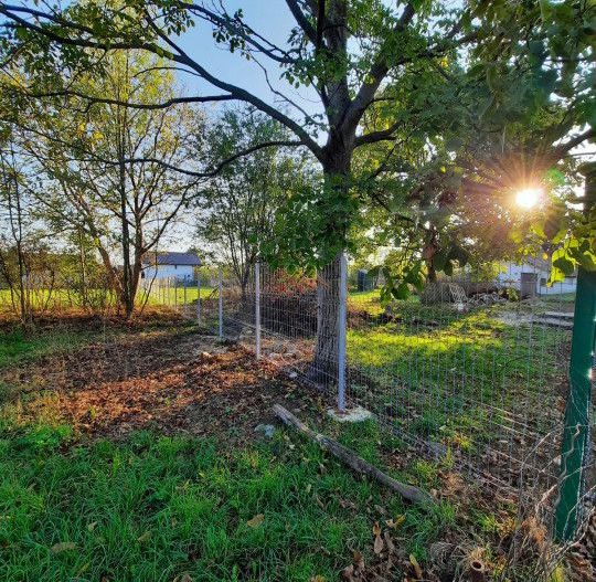 Teren Intravilan, central, perfect plat, 1212 m2, 38 euro m2 - Poză 3