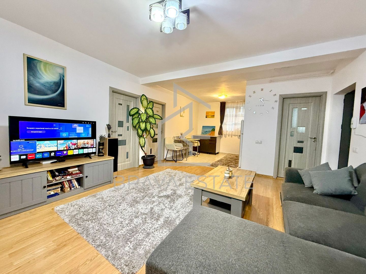 Apartament 3 camere,60 mp, balcon ,parcare, zona Terra,  Floresti - Poză 6