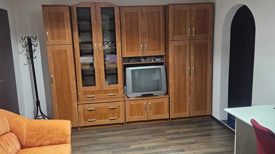 Aradului-BRD | 2 camere | Centrala proprie | Etaj 2 | Garaj - Poză 4