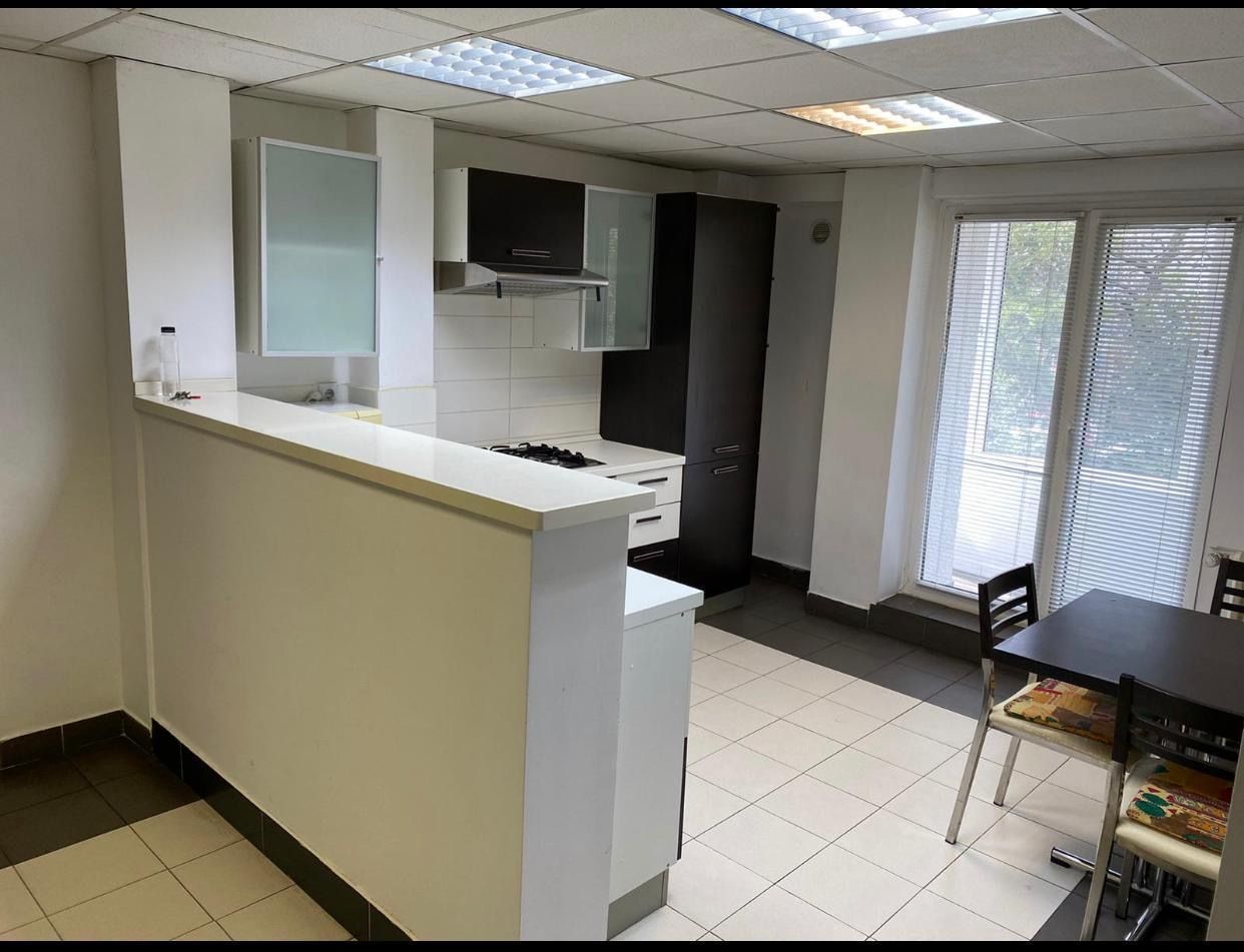 Apartament 2 camere decomandat, 60 mp, bloc 1990 - Poză 3