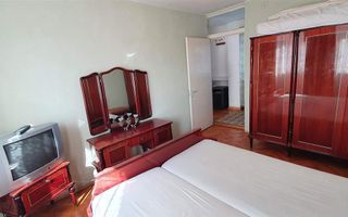 Apartament 4 camere M -uri etaj 1 - Poză 3