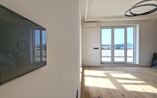 Comision 0 Penthouse 3 Camere 104 mp.  Terasa 43 mp. Tractorul - Poză 9