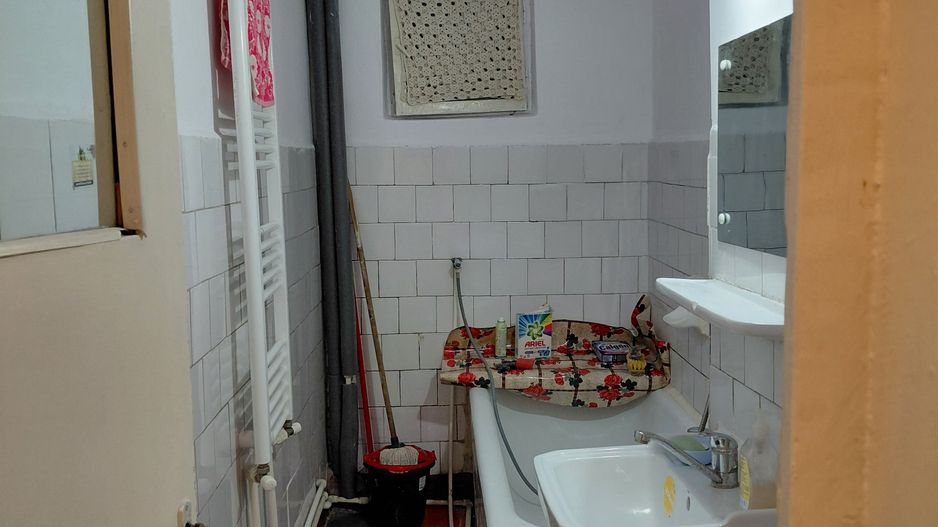 Apartament 2 camere – Port, etaj 1/4 – 3 balcoane, centrală, geam la baie - Poză 17