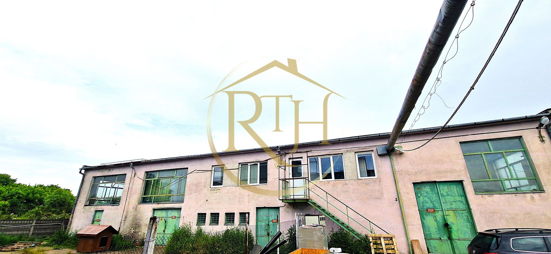 Cladiri si teren de închiriat zona industriala pentru orice tip de activitate. - Poză 1