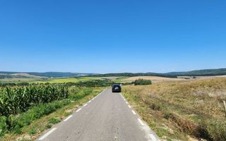 Teren cu priveliste superba 21000mp în zonă liniștită - Poză 2