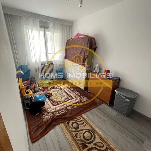 Zona Podu Ros/ Apartament 3 camere/ Etajul 1 - Poză 3