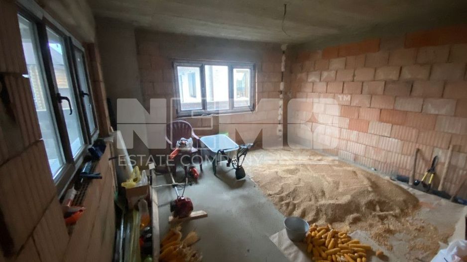 Casa de vanzare- Strada Alexandru Vlahuta - Poză 8