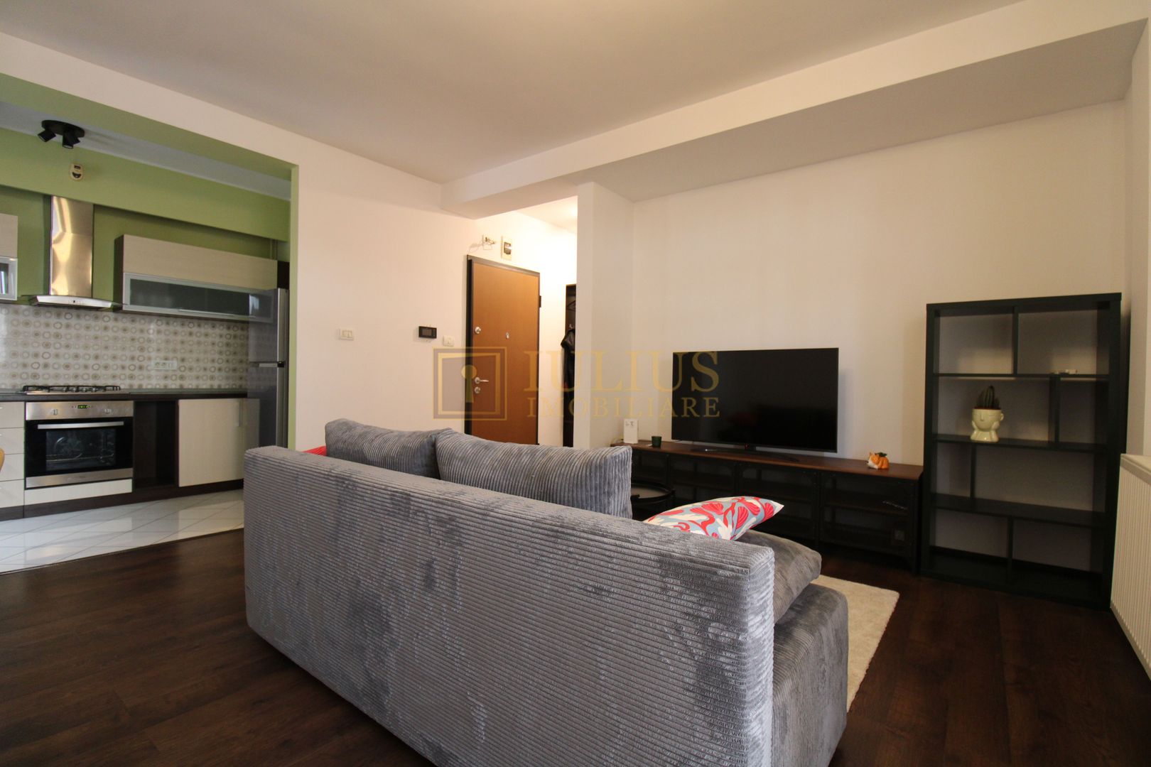 Apartament cu 2 camere, centrala proprie, pet-friendly - Poză 2