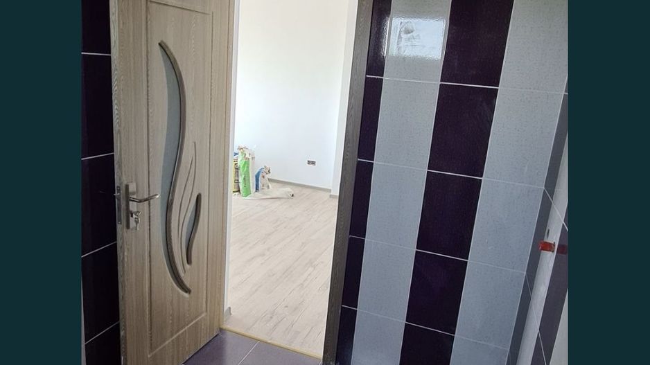 Apartament 2 camere,etaj 2, 59 mp,61000€ - Poză 6